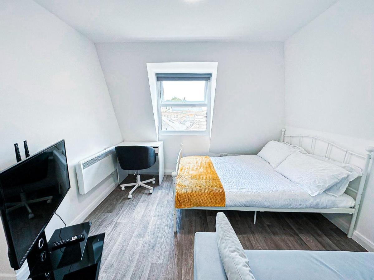 Lovely Studio Apartment Maidstone Exterior foto